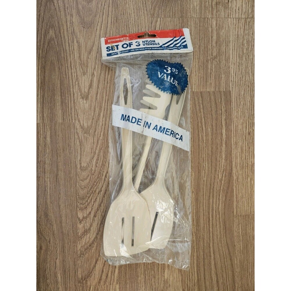 Vintage Kitchenette Nylon Heat Resistant Dishwasher Safe Utensil Set Almond 3pcs